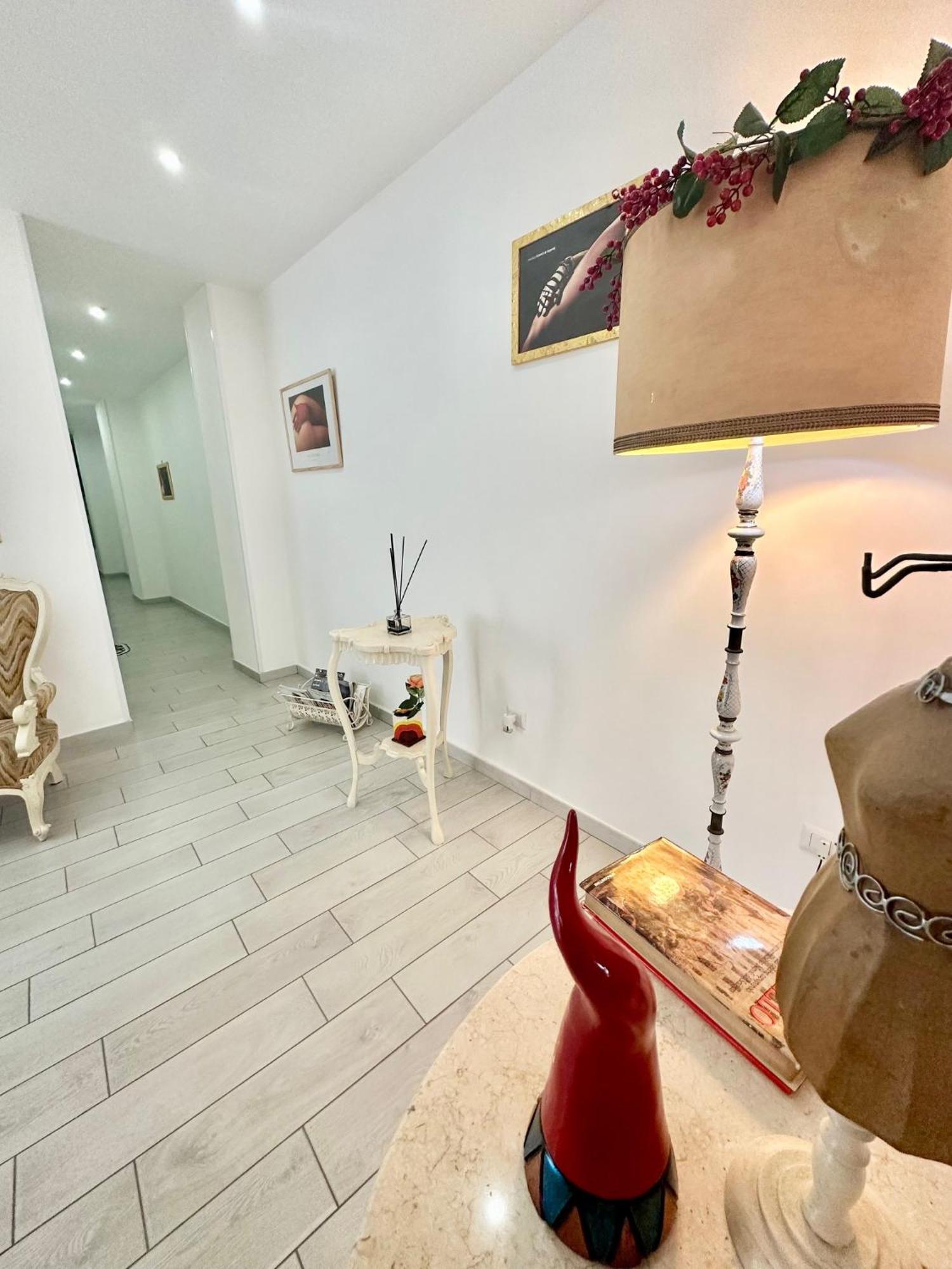 Gloves Rooms Napoli Ngoại thất bức ảnh